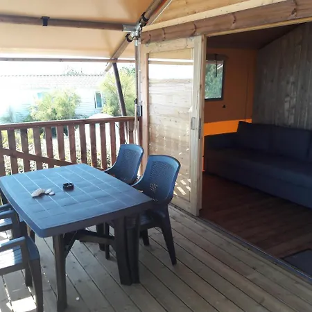 Camping Le Soleil D'or * Vendays-Montalivet
